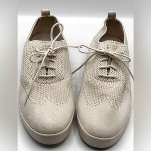 Cole Haan women’s Grand Pro Contender Stitchlite Oxford Sneaker 9.5 B in Ivory